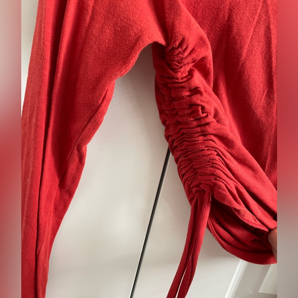 Ruched Long Sleeve Top - Forever 21 - Red - Picture 4 of 6